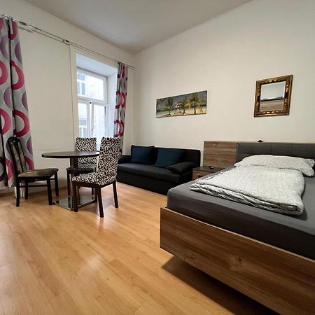 Charming 1Br Apartment Perfect For Long Stays Vienna Luaran gambar
